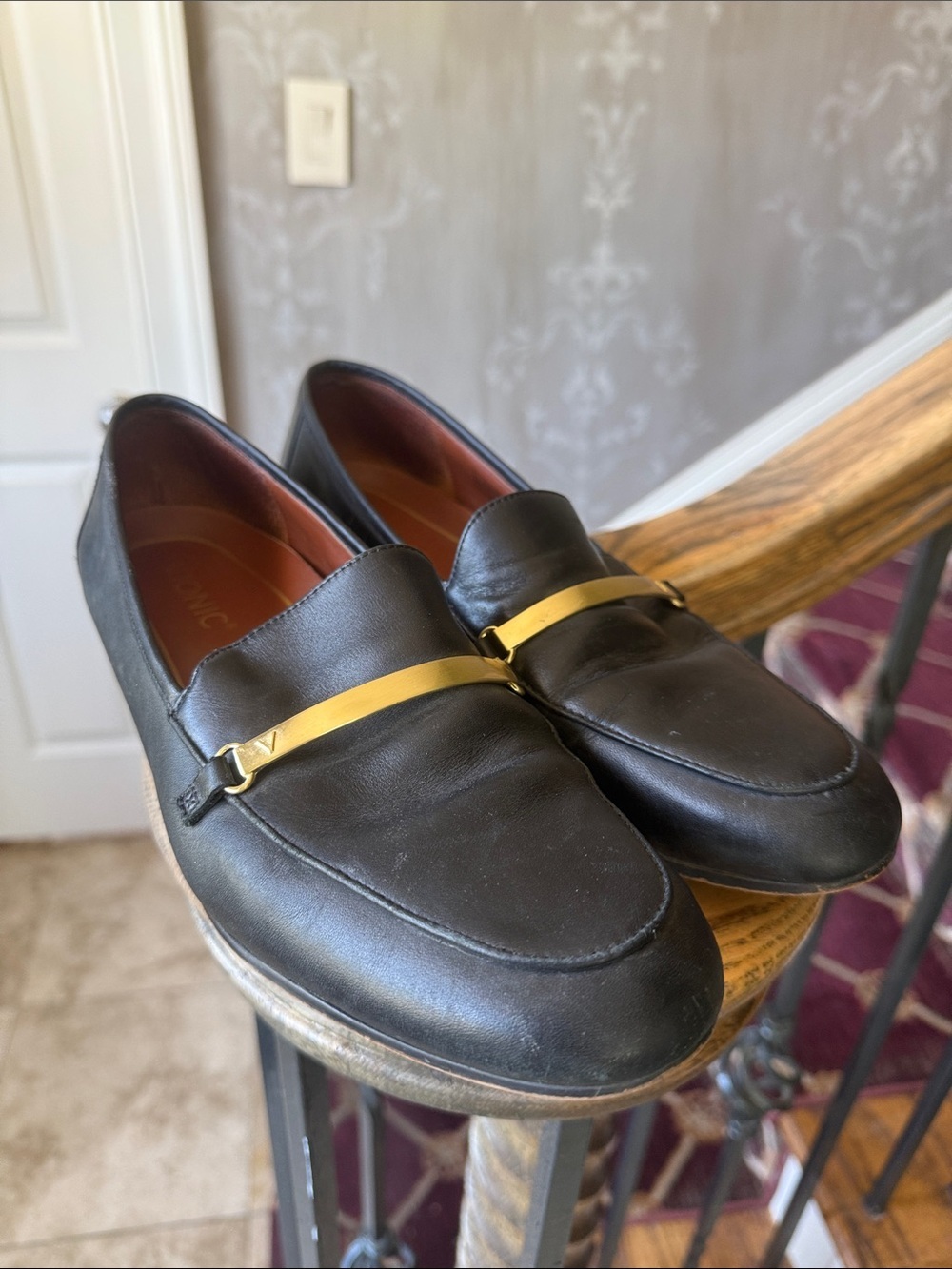 VIONIC women’s EDIE leather black loafer excellent condition size 9 1/2 - Picture 10 of 12